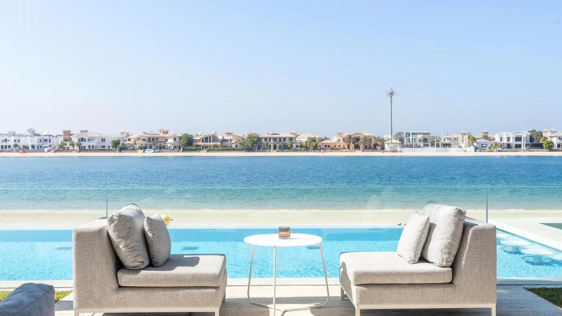 Ultra-Luxury 6Br Palm Villa - Private Pool & Beach Dubái