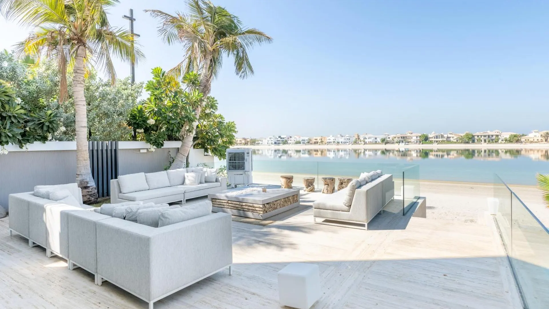 Ultra-Luxury 6Br Palm Villa - Private Pool & Beach Dubai
