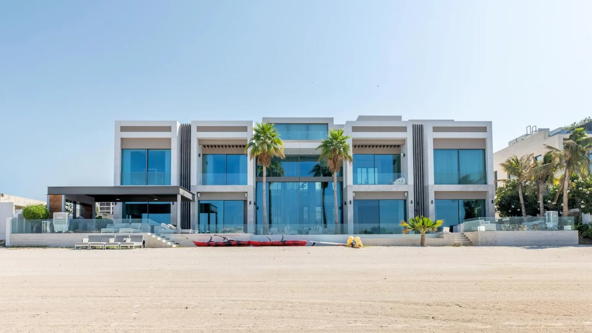Ultra-Luxury 6Br Palm Villa - Private Pool & Beach Dubai United Arab Emirates