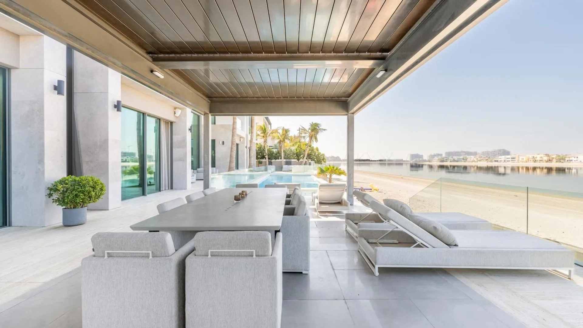 Ultra-Luxury 6Br Palm Villa - Private Pool & Beach Dubai