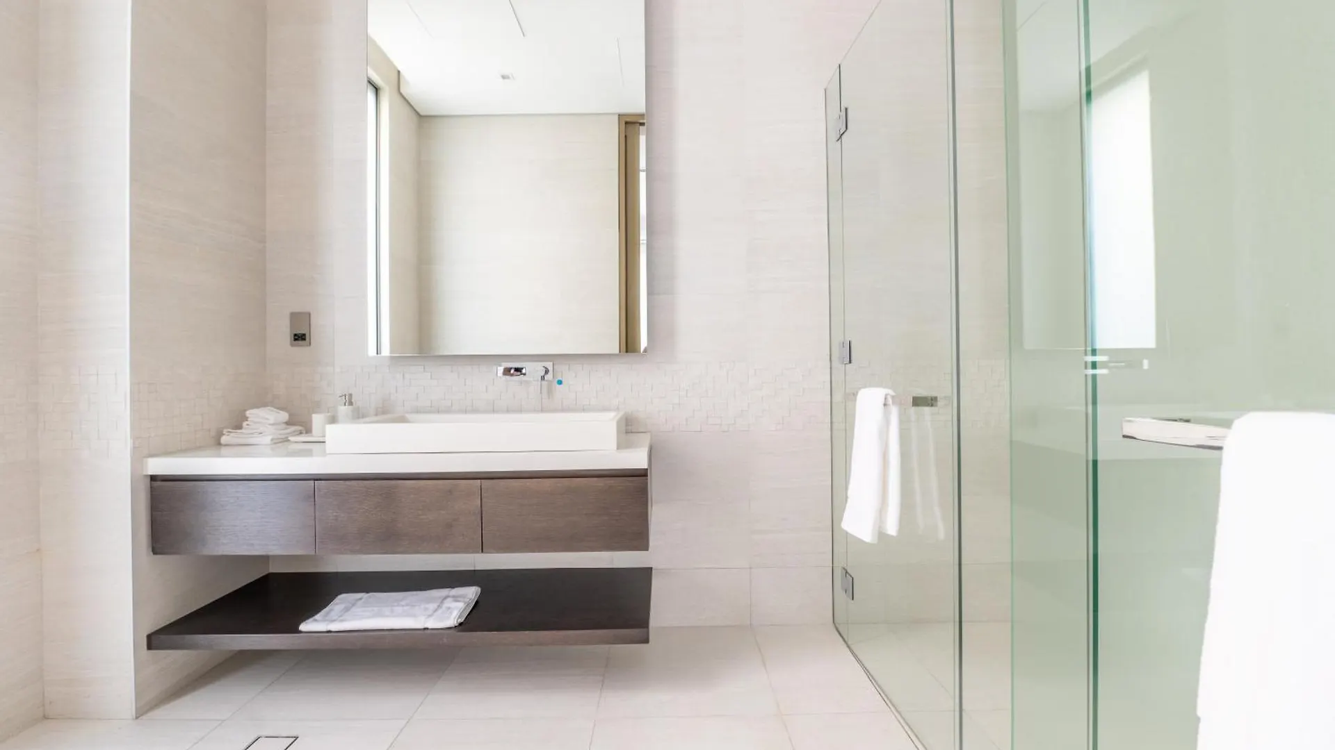 Ultra-Luxury 6Br Palm Villa - Private Pool & Beach Dubai