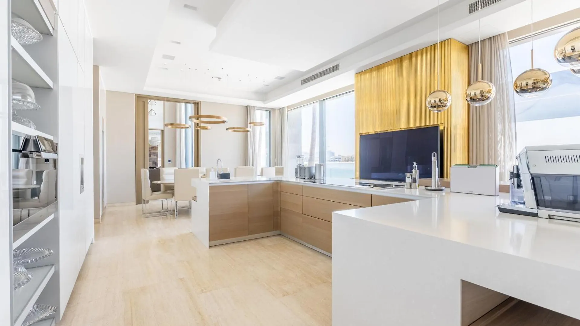 Ultra-Luxury 6Br Palm Villa - Private Pool & Beach Dubai