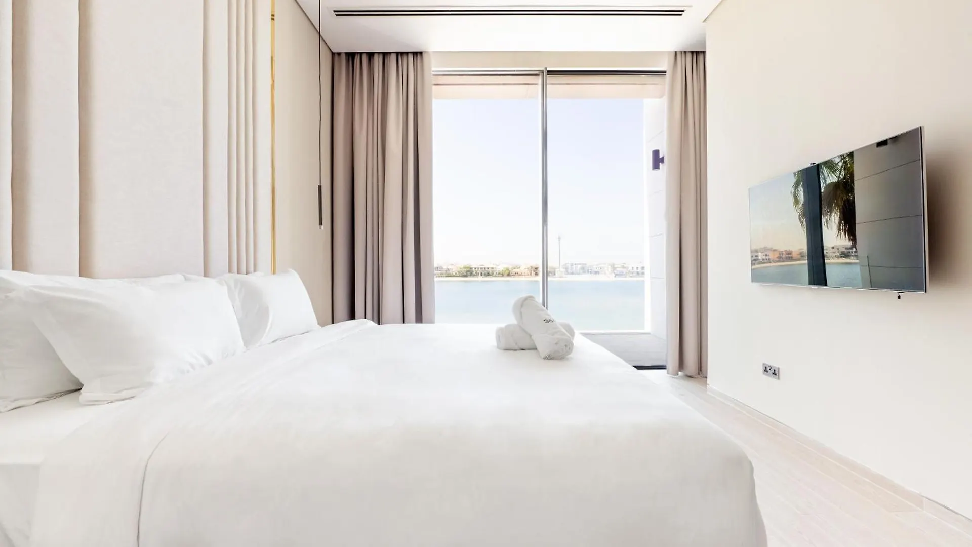 Ultra-Luxury 6Br Palm Villa - Private Pool & Beach Dubai